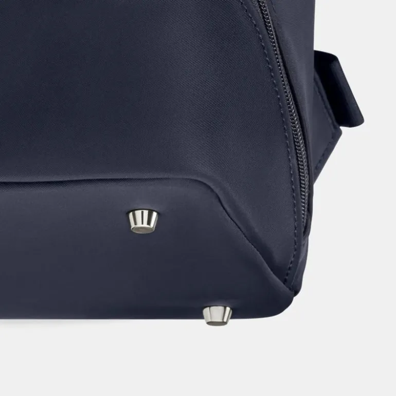 Victoria Signature Tote